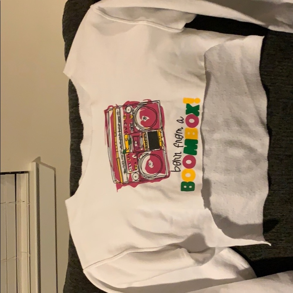Born from a boom box! Crock top , Long sleeve